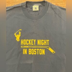 Vintage Y2K Lee Ringspun Hockey Night in Boston‎ Graphic T-Shirt